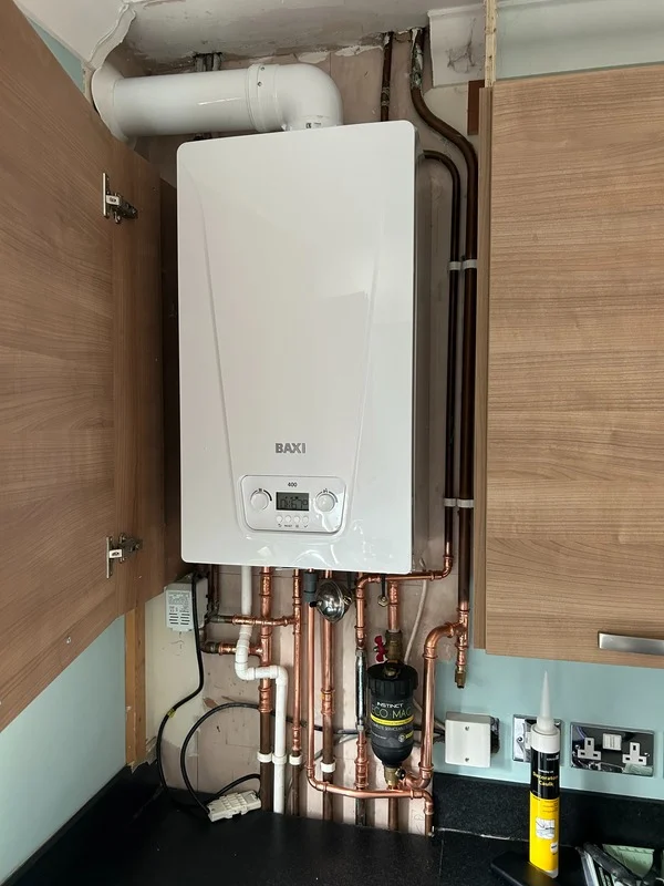 Baxi combi boiler installed with copper pipework